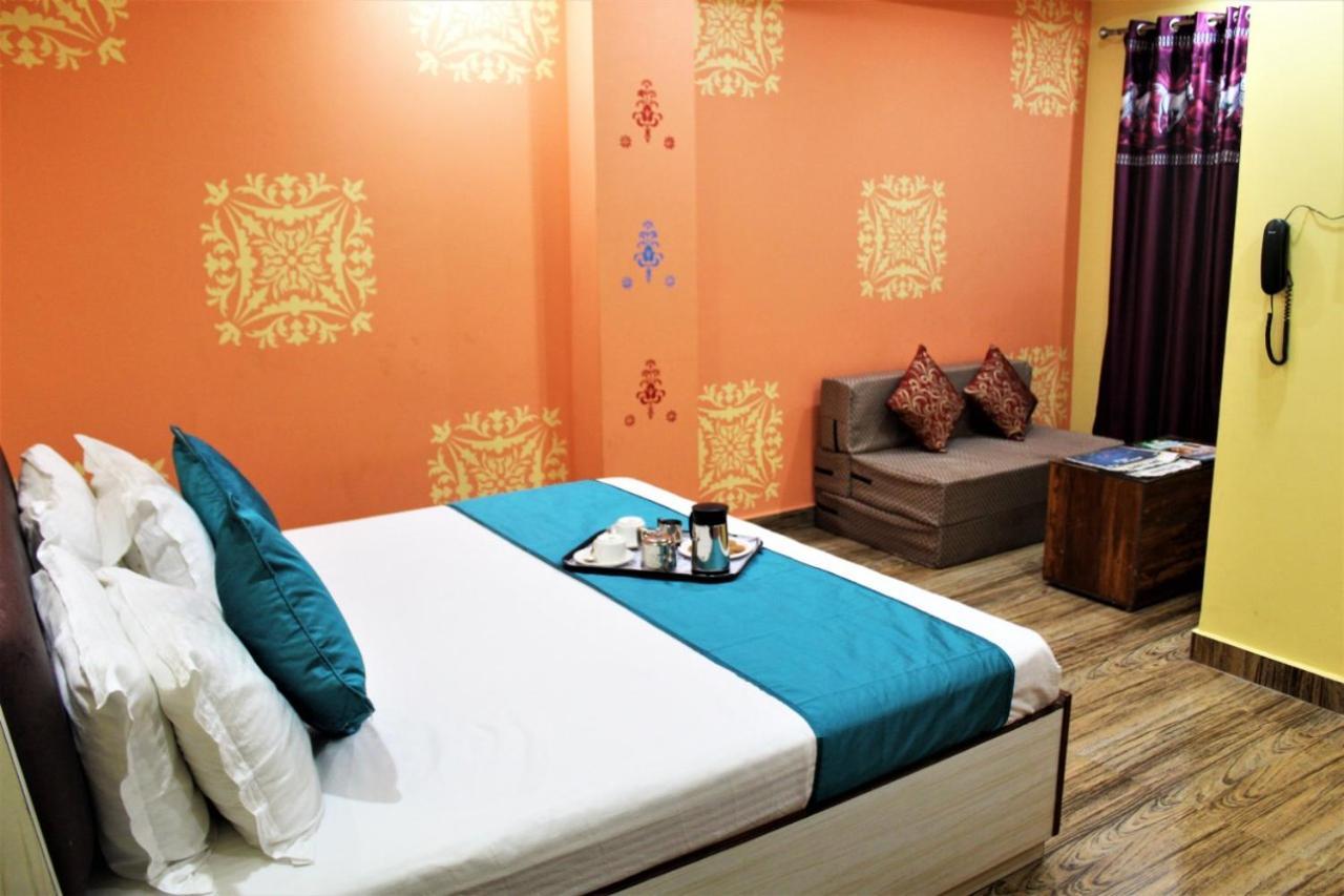 Lotus Inn Hill View Shimla Buitenkant foto